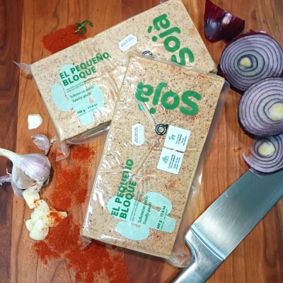Tofu mexicain - El Pequeno bloque de soja d'ici